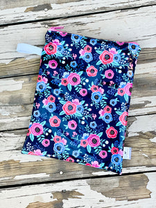 Floral XL Wet Bag - Great for swimsuits and cloth diapers! Reusable swim bag.
